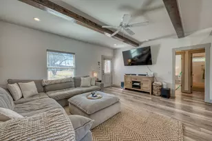 308 Oak Dr, Kingsland, TX 78639 - Photo 13