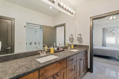 1111 A Cedar Dr, Marble Falls, TX 78654 - Photo 11