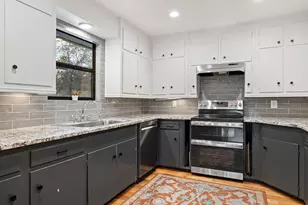 1204 Los Escondidos St, Marble Falls, TX 78654 - Photo 21