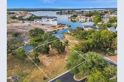 108 Moon Isle, Horseshoe Bay, TX 78657 - Photo 3