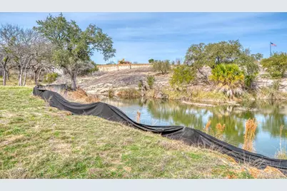 110 Moon Isle, Horseshoe Bay, TX 78657 - Photo 11