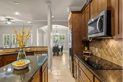 126 Foxwood Trail, Marble Falls, TX 78654 - Photo 9