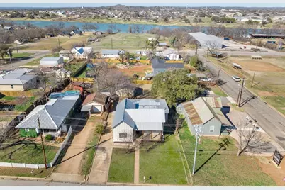 403 W Main Street, Llano, TX 78643 - Photo 27
