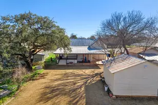 403 W Main St, Llano, TX 78643 - Photo 23