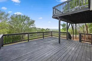 510 Circle Dr, Horseshoe Bay, TX 78657 - Photo 21