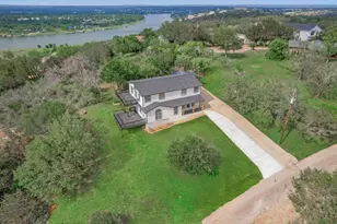 510 Circle Dr, Horseshoe Bay, TX 78657 - Photo 1