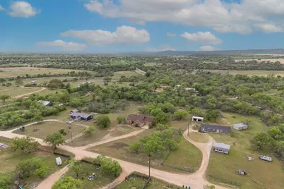 120 Zurita Trl, Marble Falls, TX 78654 - Photo 37