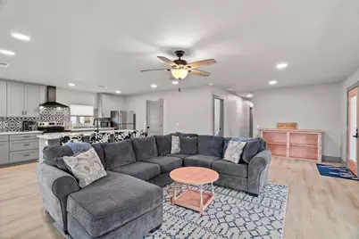 2028 Williams Lakeshore, Kingsland, TX 78639 - Photo 11