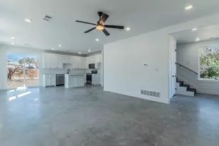 1010 E Marble St, Burnet, TX 78611 - Photo 3