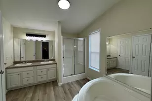 128 Apache Dr, Burnet, TX 78611 - Photo 7