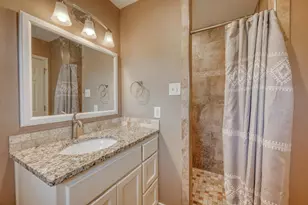 519 Ave G, Marble Falls, TX 78654 - Photo 13