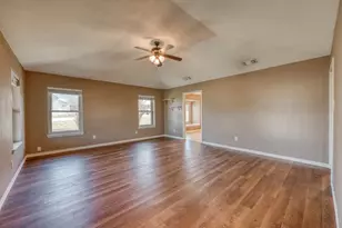 519 Ave G, Marble Falls, TX 78654 - Photo 7