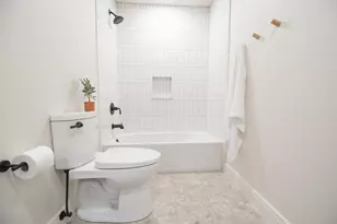 202 Stadium View, Marble Falls, TX 78654 - Photo 23