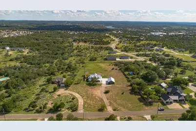 202 Stadium View, Marble Falls, TX 78654 - Photo 5
