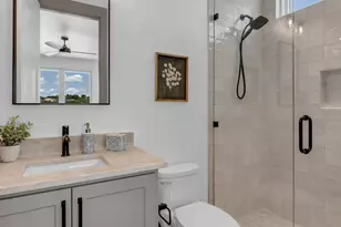 208 E Lakeshore Dr, Sunrise Beach, TX 78643 - Photo 23