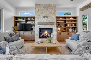 208 E Lakeshore Dr, Sunrise Beach, TX 78643 - Photo 7