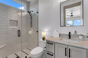 208 E Lakeshore Dr, Sunrise Beach, TX 78643 - Photo 21