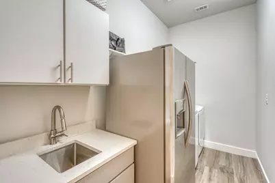 212 Tuscan Dr, Horseshoe Bay, TX 78657 - Photo 15