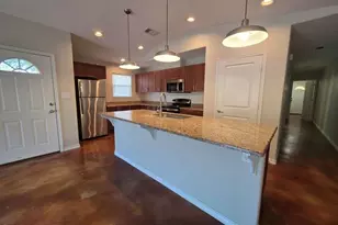 511A Ave K, Marble Falls, TX 78654 - Photo 3