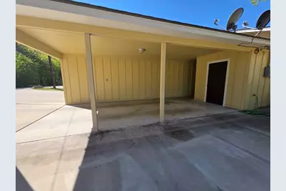 511A Avenue K, Marble Falls, TX 78654 - Photo 11