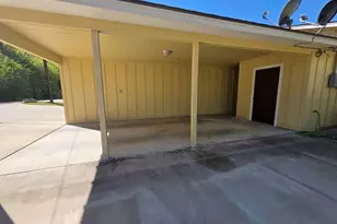 511A Ave K, Marble Falls, TX 78654 - Photo 11