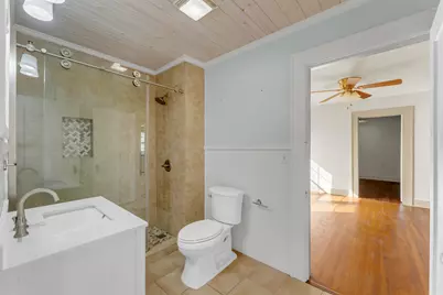 808 N Water St, Burnet, TX 78611 - Photo 11