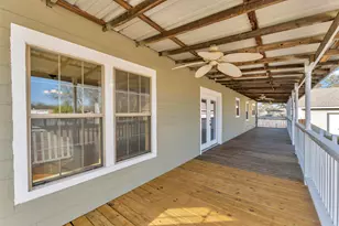 808 N Water St, Burnet, TX 78611 - Photo 21