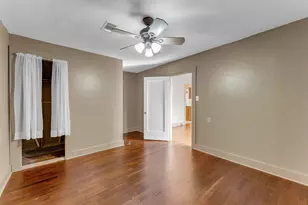 808 N Water St, Burnet, TX 78611 - Photo 17