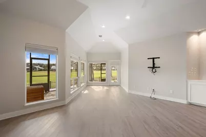 117 Longhorn Drive, Horseshoe Bay, TX 78657 - Photo 15