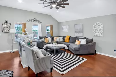 1405 Adam Avenue, Burnet, TX 78611 - Photo 3