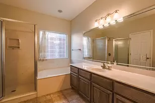 125 Fox Cir, Burnet, TX 78611 - Photo 17
