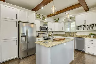 1185 County Road 258, Bertram, TX 78665 - Photo 11