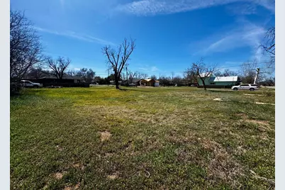 1300 E Sandstone, Llano, TX 78643 - Photo 5