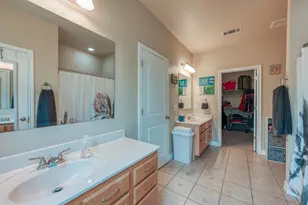 121 W Cedar St, Granite Shoals, TX 78654 - Photo 17