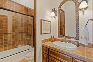 119 Plz Escondido, Horseshoe Bay, TX 78657 - Photo 19