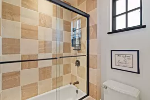 119 Plz Escondido, Horseshoe Bay, TX 78657 - Photo 21