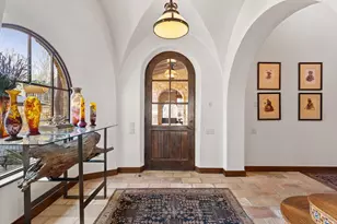 119 Plz Escondido, Horseshoe Bay, TX 78657 - Photo 5