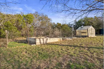 120 Oak Meadow Trl, Spicewood, TX 78669 - Photo 31