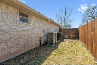 356 Mahan Street, Meadowlakes, TX 78654 - Photo 27
