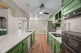 207 Free Rein, Horseshoe Bay, TX 78657 - Photo 7