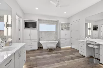 116 Wennmohs Place, Horseshoe Bay, TX 78657 - Photo 13