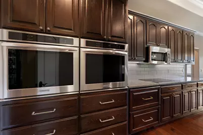 102 Voca, Horseshoe Bay, TX 78657 - Photo 9