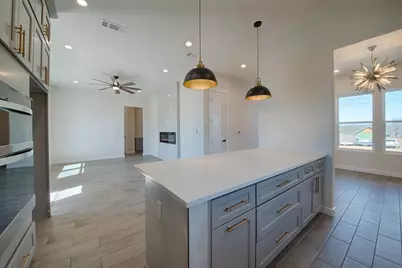 108 E Live Oak, Granite Shoals, TX 78654 - Photo 5