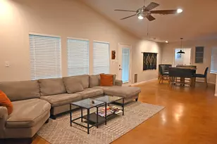 101 Stadium Vw Dr, Marble Falls, TX 78654 - Photo 11