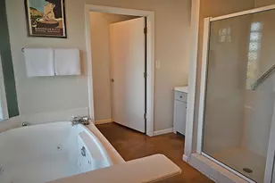 101 Stadium Vw Dr, Marble Falls, TX 78654 - Photo 17