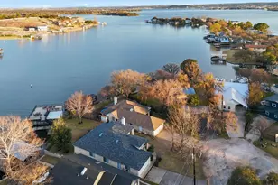 609 E Briarway Dr, Granite Shoals, TX 78654 - Photo 3