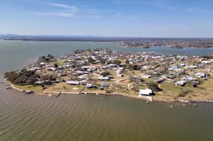 303 Lakeshore Loop, Tow, TX 78672 - Photo 3