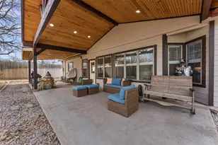 113 Chaumont St, Kingsland, TX 78639 - Photo 21