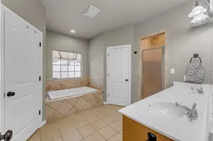 113 Chaumont St, Kingsland, TX 78639 - Photo 11