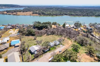 554 Barnett Street, Kingsland, TX 78639 - Photo 29